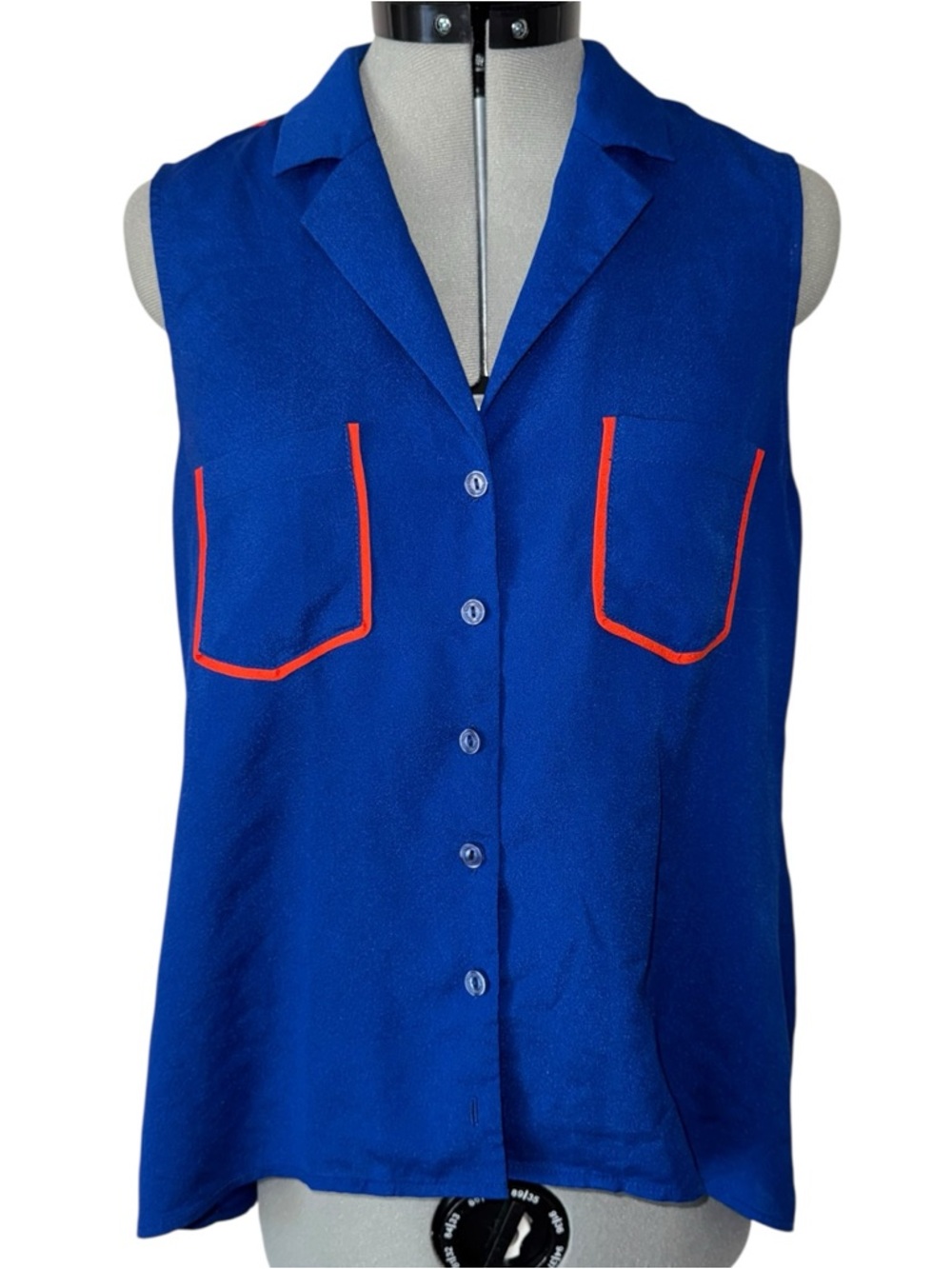 Sleeveless Blue Button-Front Top with Red Trim